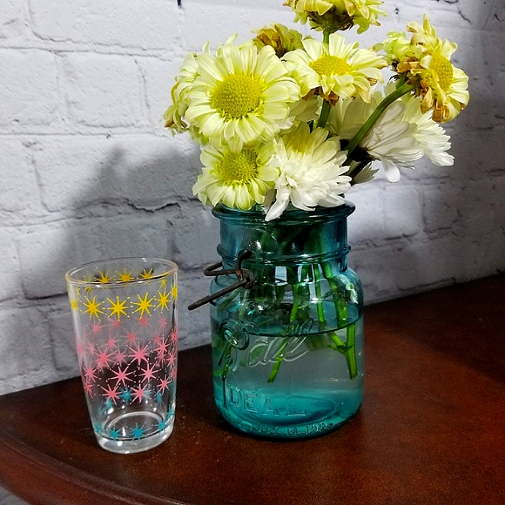 Yellow Pink Blue Starburst Juice Glass⚡️